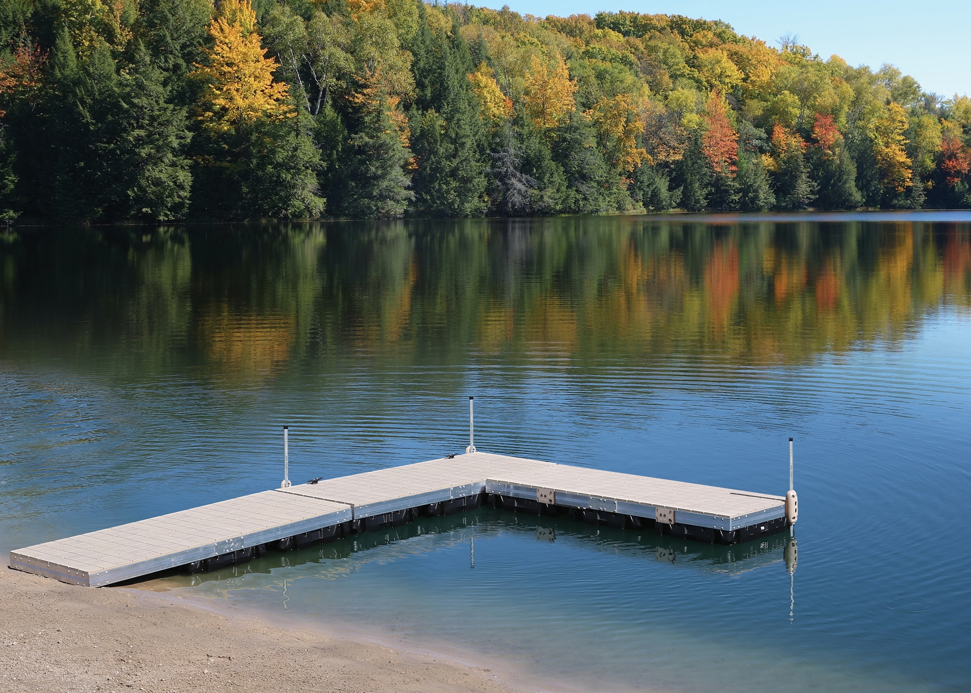 Picture of Aluminum Floating Dock w/ Resin Top
