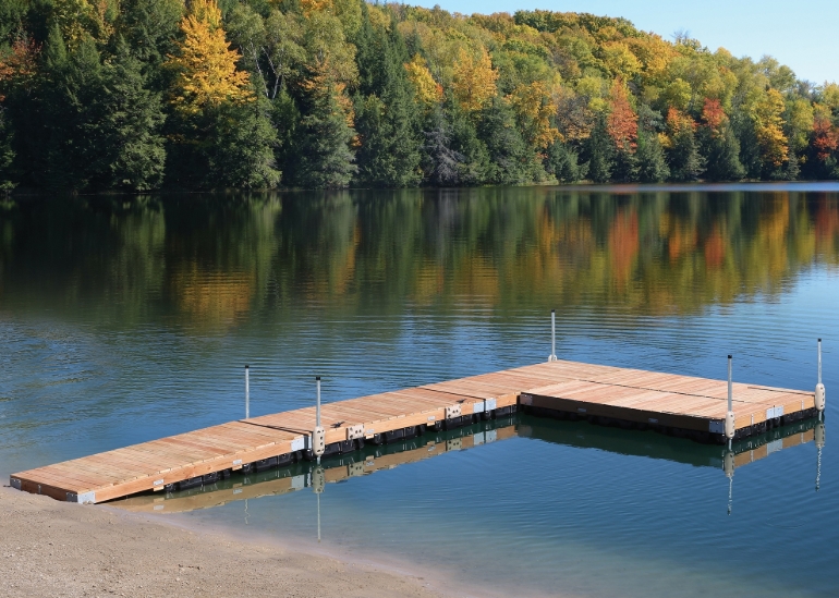 Picture of Floating Wood Dock