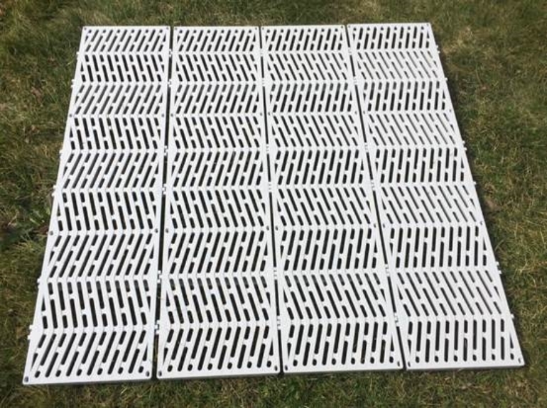 Picture of Signature 1' x 4' Sure Step Dock Top Field Panel