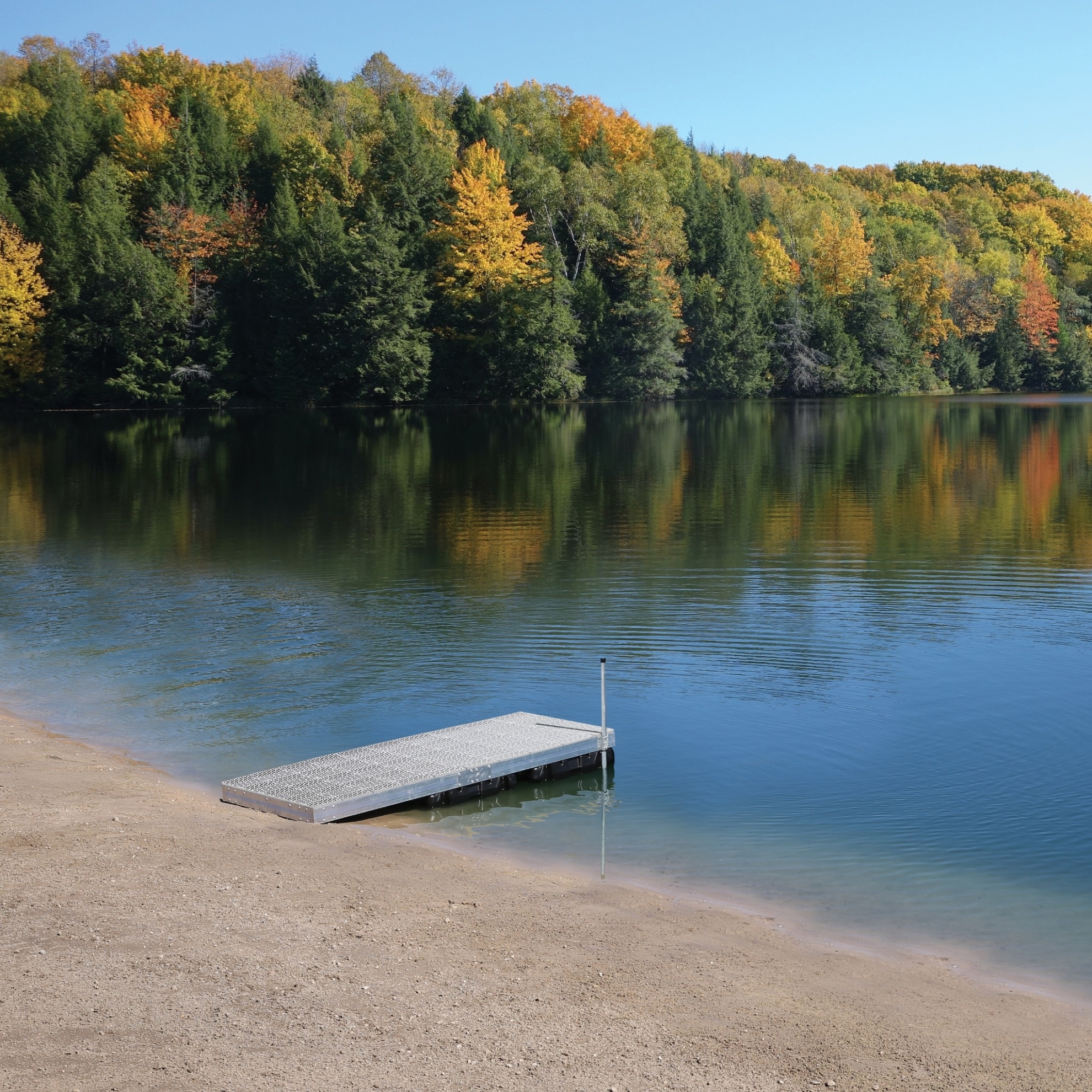 Picture of Aluminum Floating Dock w/ Signature Sure Step Top